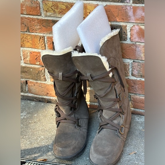 Bear Paw Justice Boots Tall Winter Boots, Lace Up Front Woman’s Size 10 NWOT - Picture 16 of 16